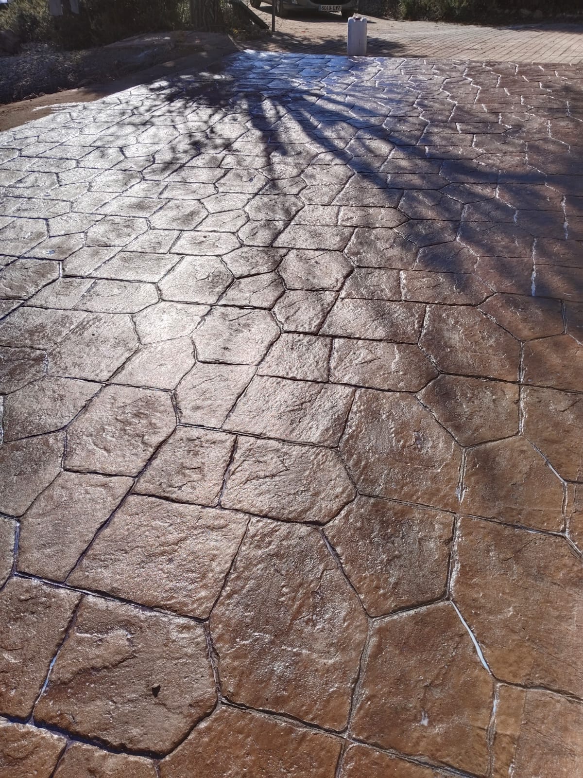 Pose de béton avec garantie de résultat à Marseille et ses environs